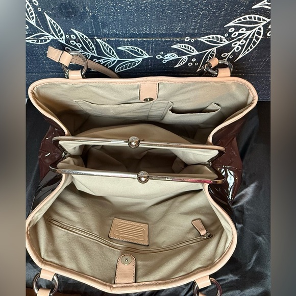 Authentic COACH Peyton Embossed Signature Patent Leather Satchel (EUC-No Flaws) - Picture 5 of 7